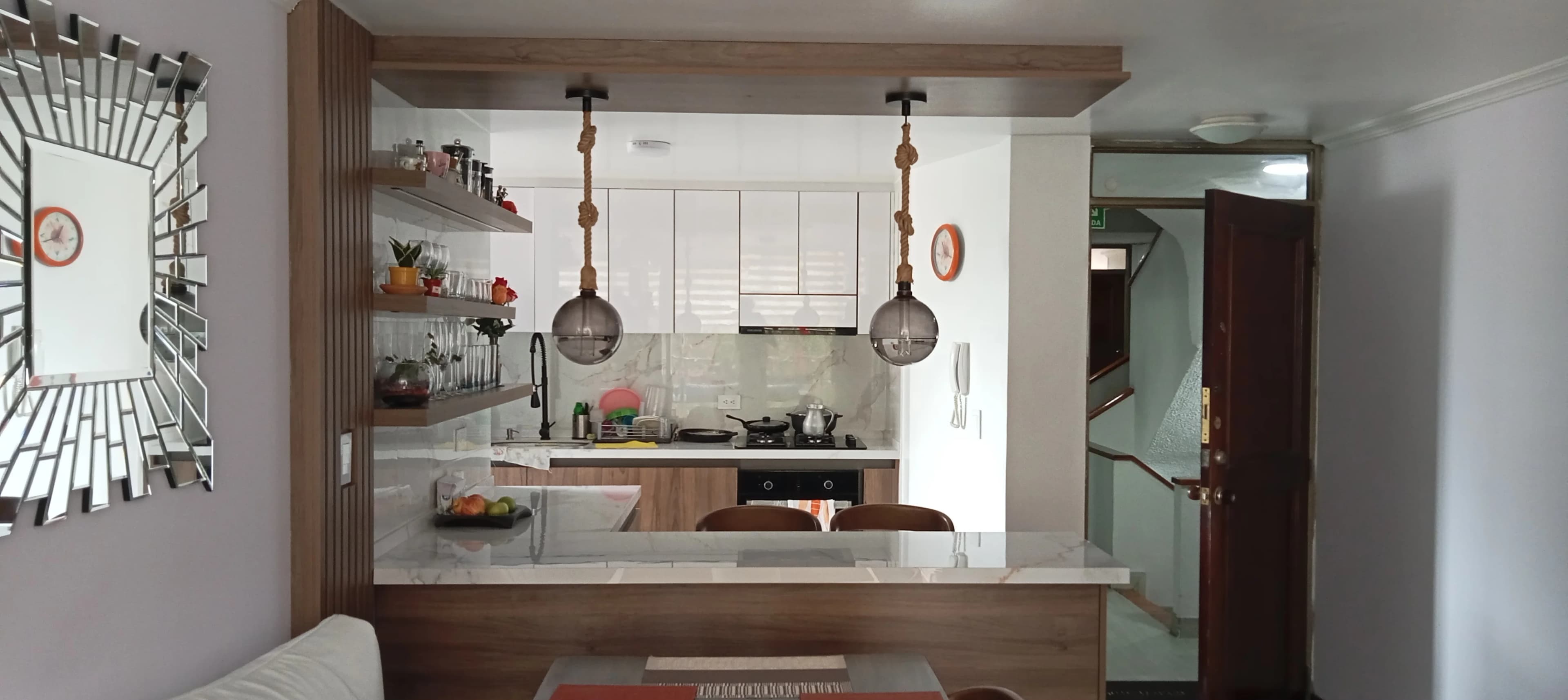 Cocina Lineal V. — Salitre Oriental